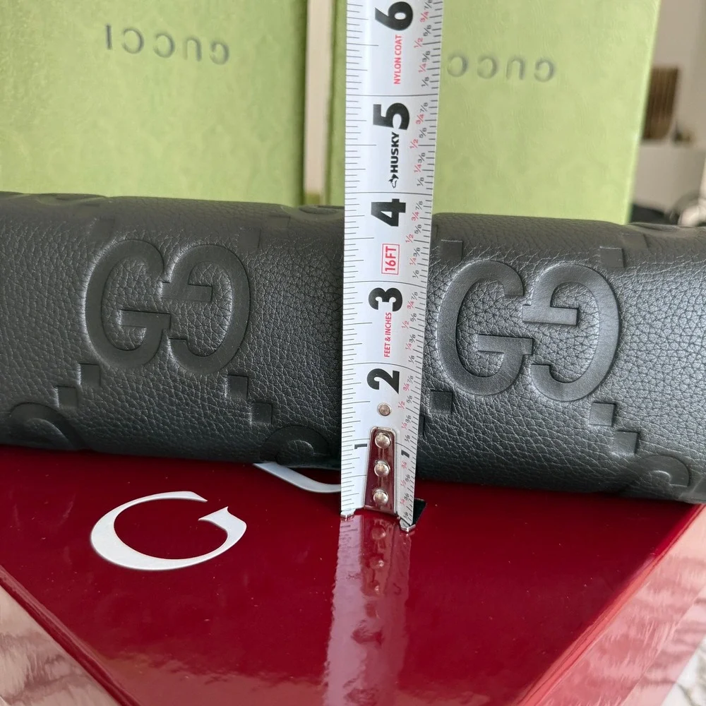 Gucci Jumbo GG‎ Black Grained Leather Pouch Men's 739490